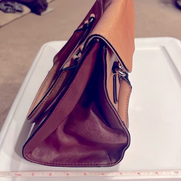 Guess Purse-soft pink - Picture 3 of 7